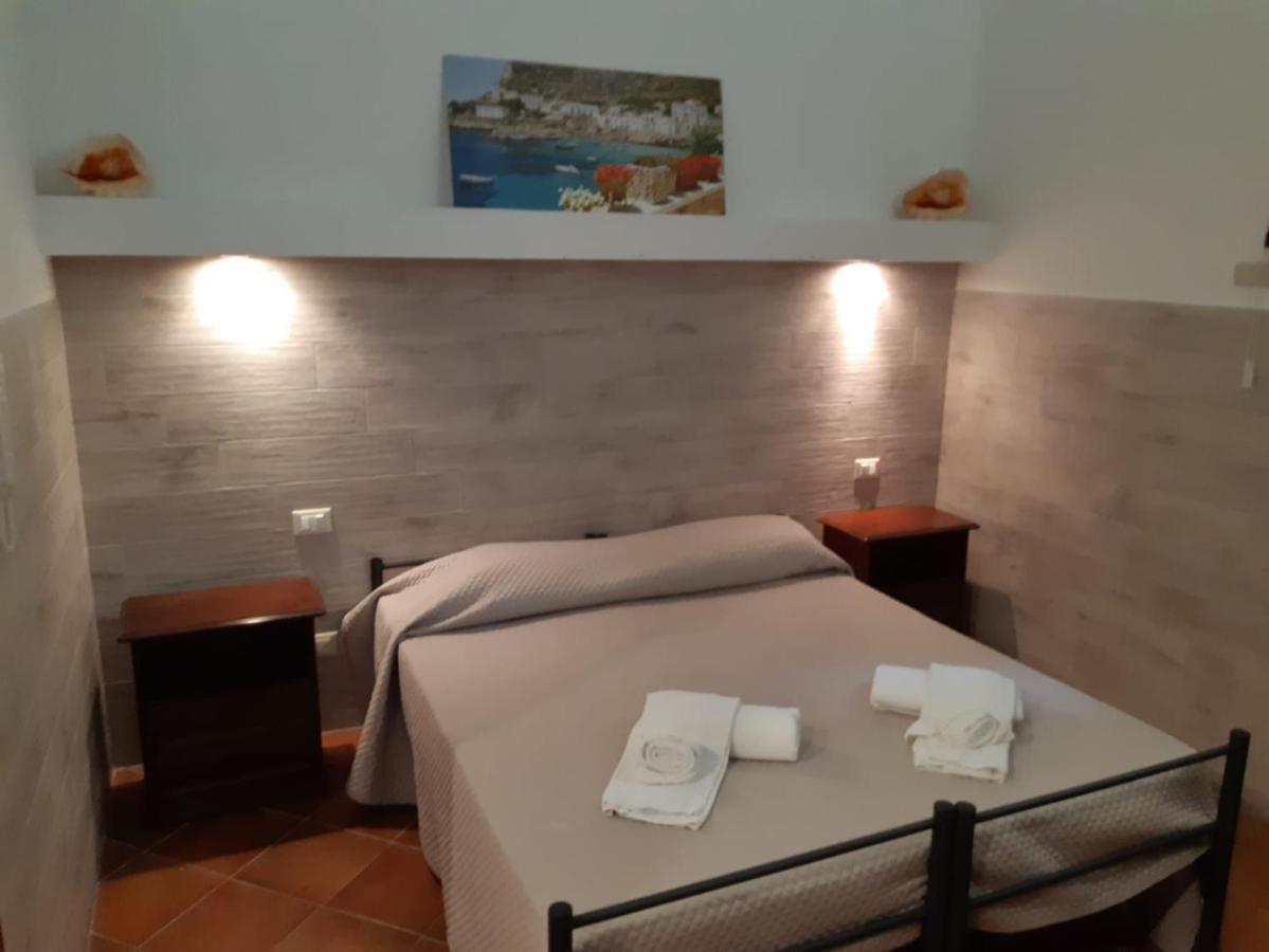 Palazzo Dei Corsari Aparthotel Trapani Ngoại thất bức ảnh