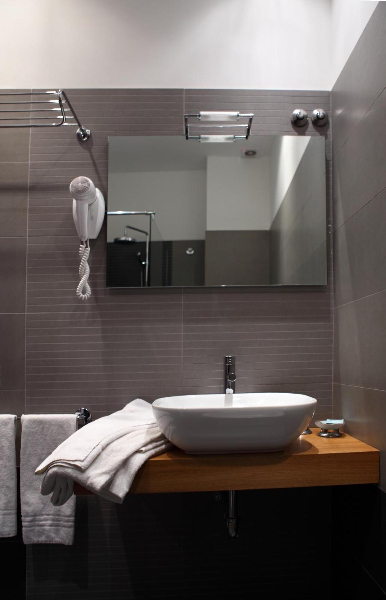 Palazzo Dei Corsari Aparthotel Trapani Ngoại thất bức ảnh