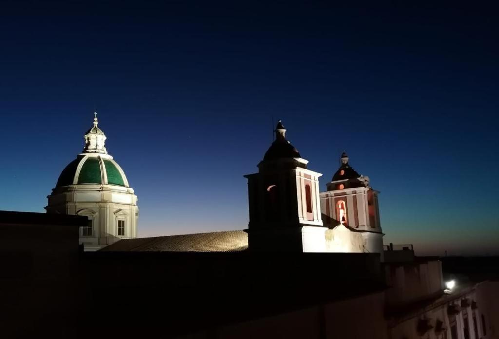 Palazzo Dei Corsari Aparthotel Trapani Ngoại thất bức ảnh