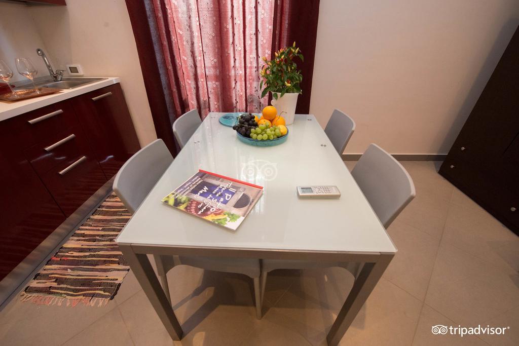 Palazzo Dei Corsari Aparthotel Trapani Ngoại thất bức ảnh