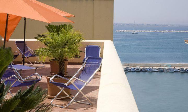 Palazzo Dei Corsari Aparthotel Trapani Ngoại thất bức ảnh